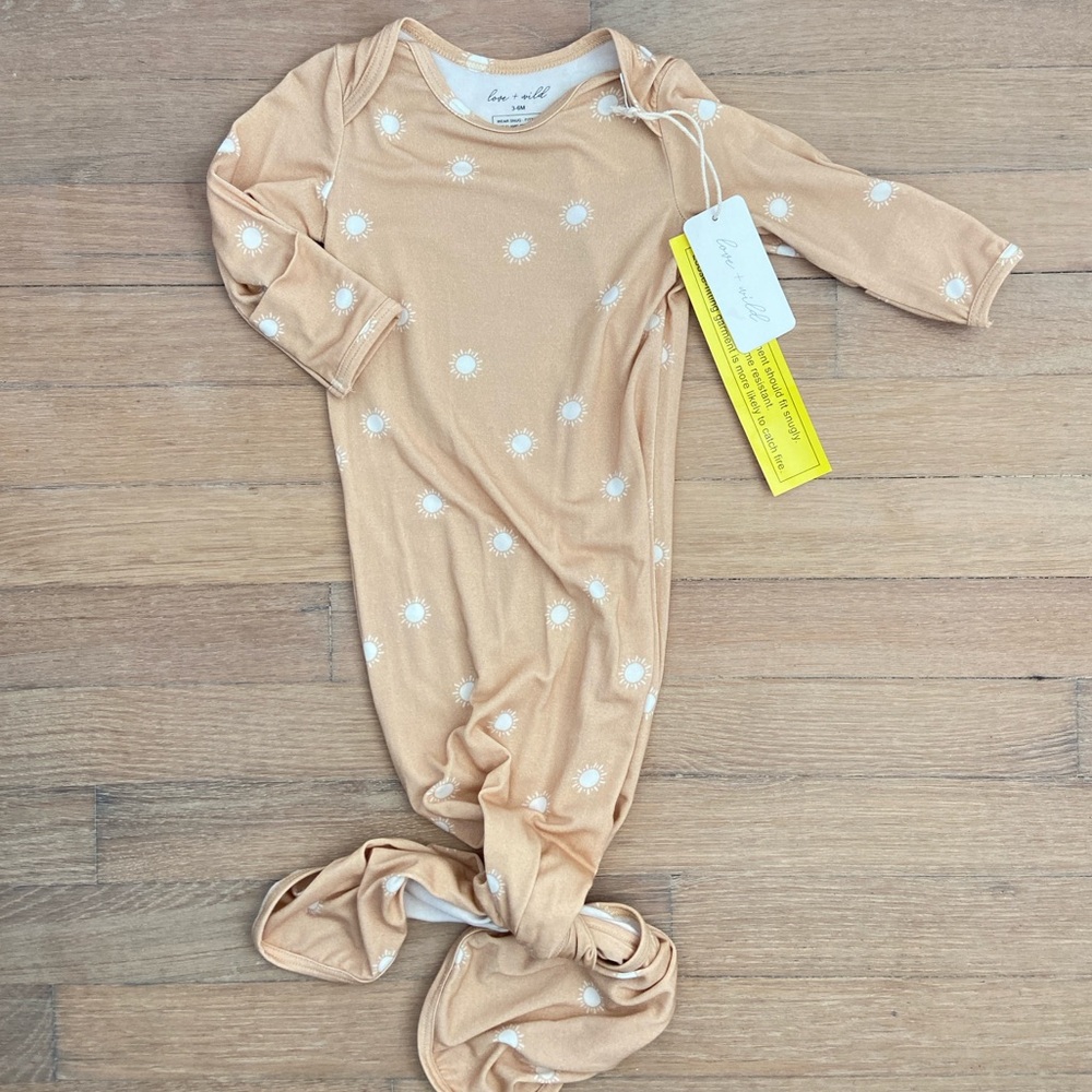 Unisex Knotted Gown